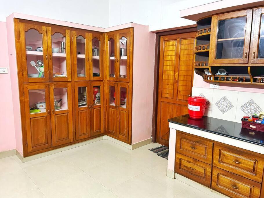 La Casa Trivandrum 4 Bhk Ac Luxury Villa At City Centre, Just 6 Kms To Airport Thiruvananthapuram Exteriér fotografie
