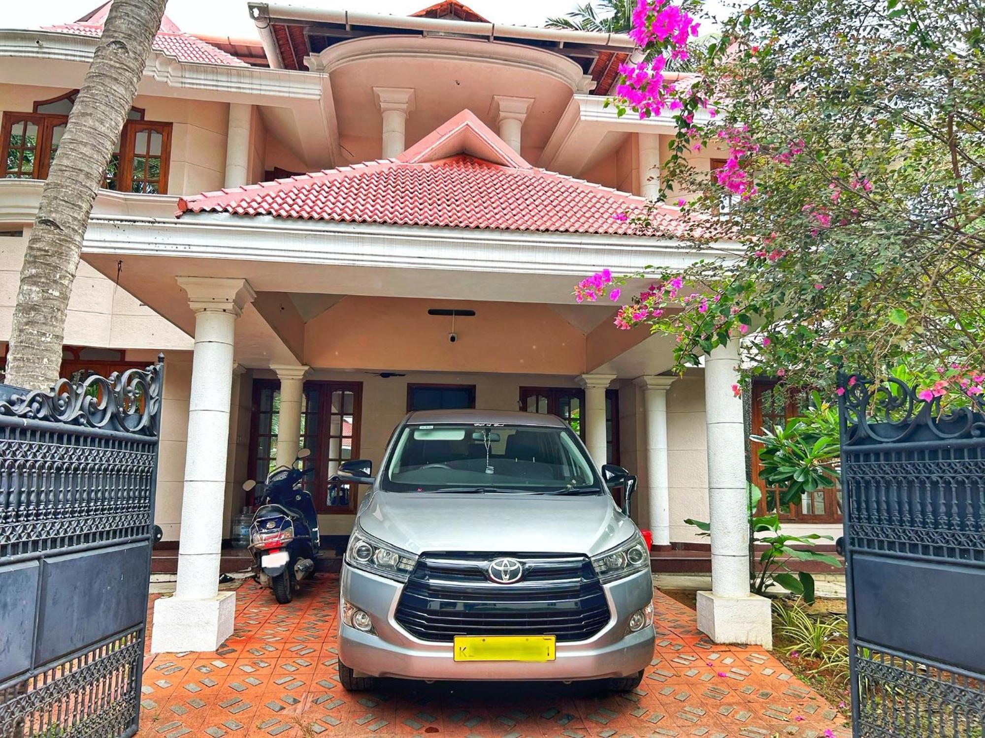 La Casa Trivandrum 4 Bhk Ac Luxury Villa At City Centre, Just 6 Kms To Airport Thiruvananthapuram Exteriér fotografie