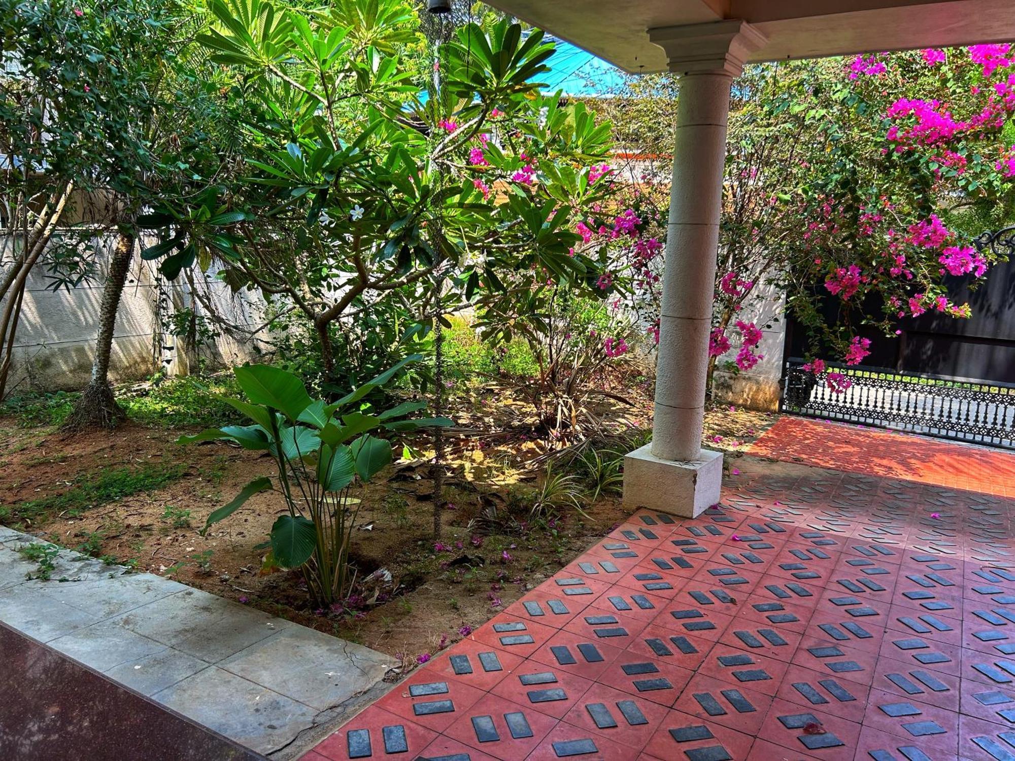 La Casa Trivandrum 4 Bhk Ac Luxury Villa At City Centre, Just 6 Kms To Airport Thiruvananthapuram Exteriér fotografie