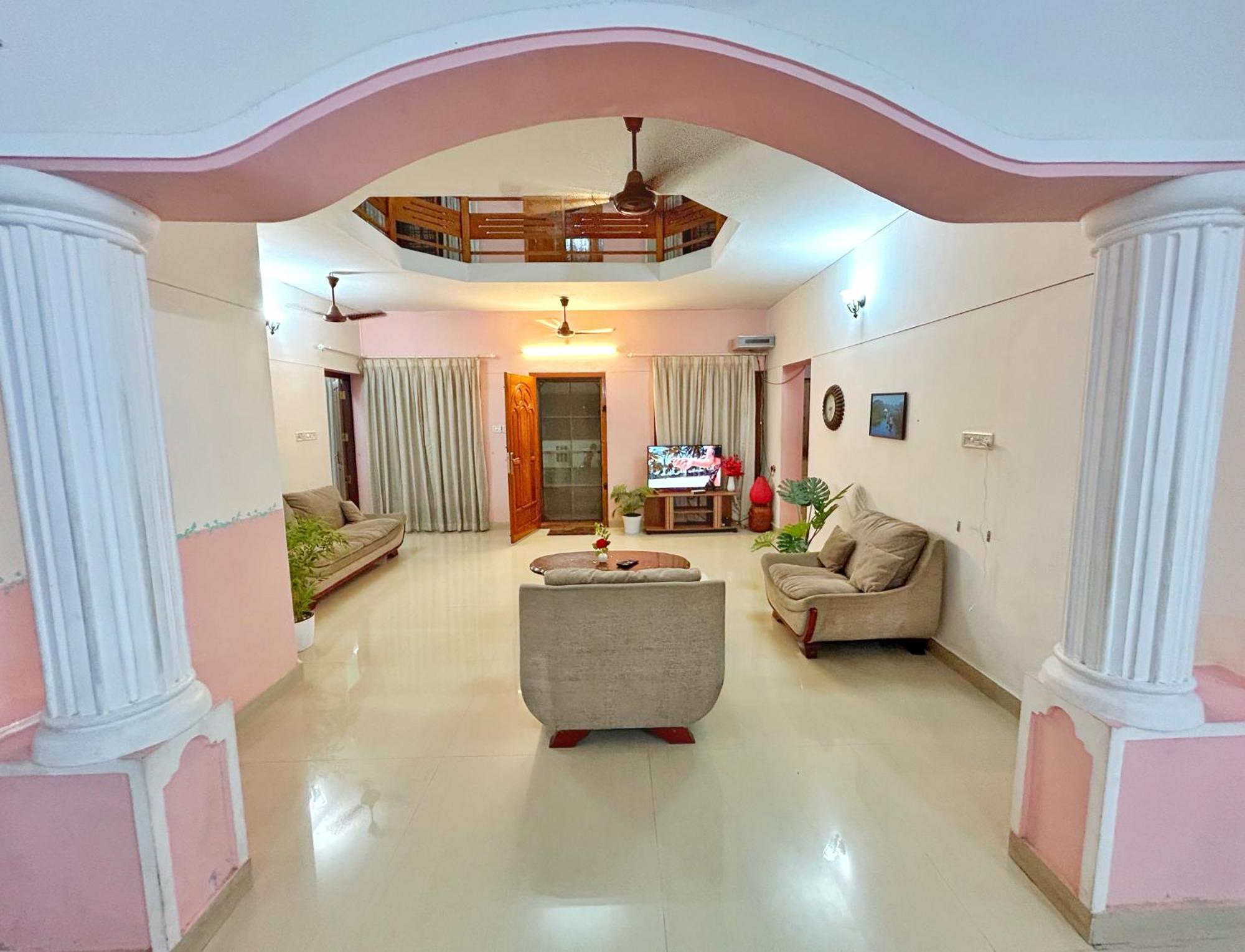 La Casa Trivandrum 4 Bhk Ac Luxury Villa At City Centre, Just 6 Kms To Airport Thiruvananthapuram Exteriér fotografie